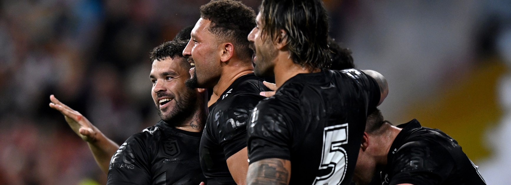 As it happened: Broncos back in black; Warriors put Sharks to sword