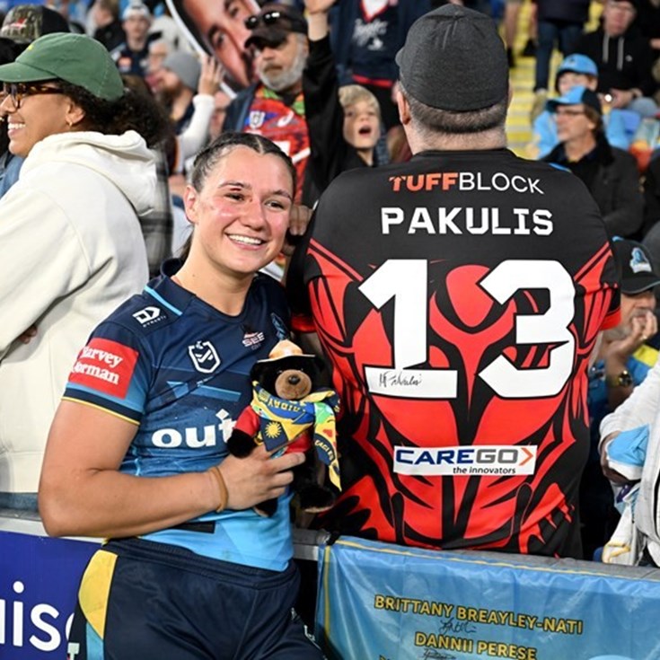'It gives us all hope': The 2.30am Canadian watch party for NRLW debut