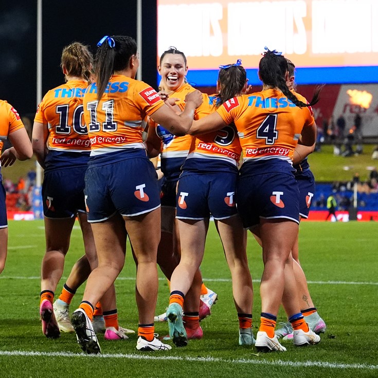 As it happened: Knights down Warriors; Roosters remain unbeaten; Titans salute