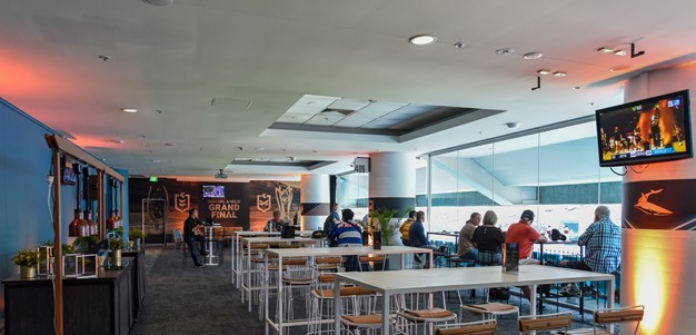 Legends Lounge